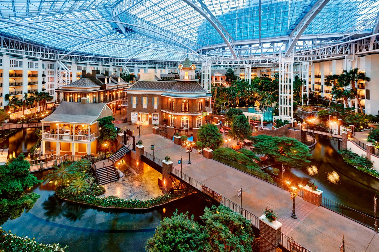 opryland atrium.jpeg